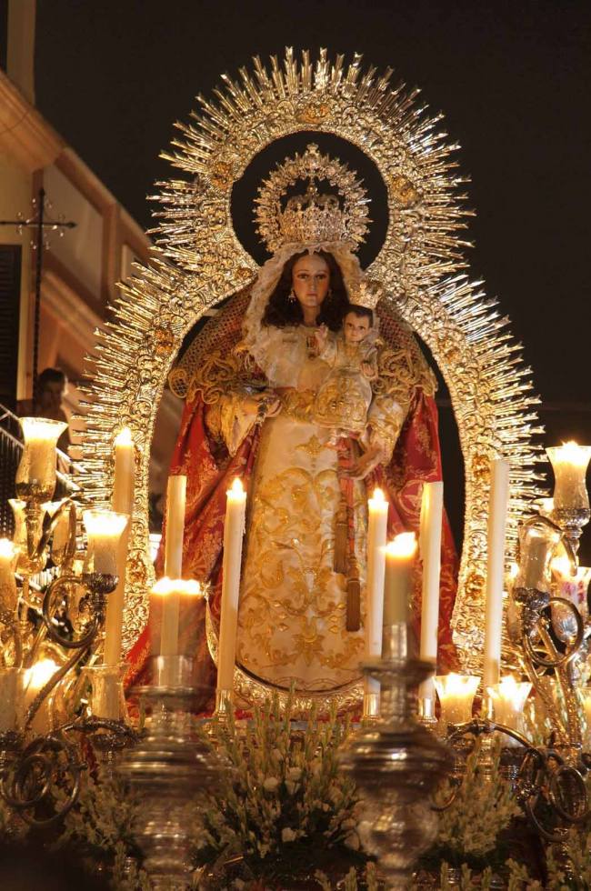 Remedios Coronada Ntra. Sra. de los Remedios Coronada, Patrona de Mairena del Alcor